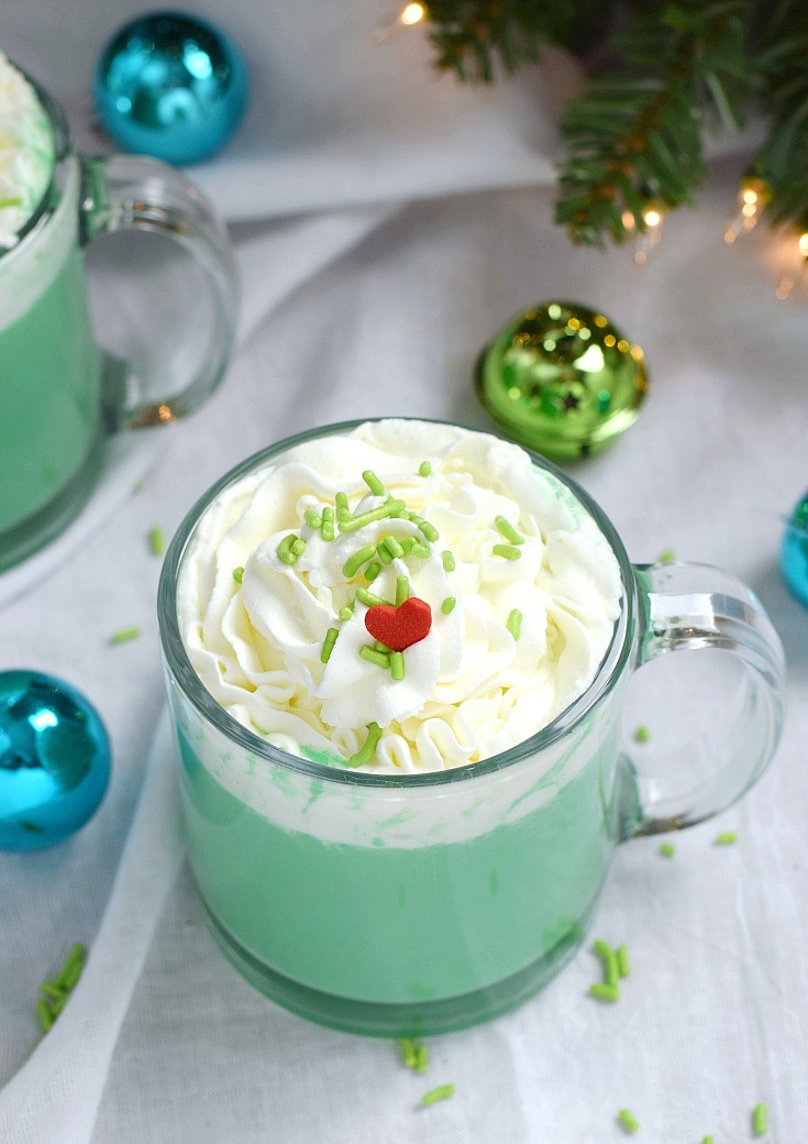 keep-warm-during-the-holidays-with-a-naughty-or-nice-grinch-hot-chocolate-cookingwithcurls-com_